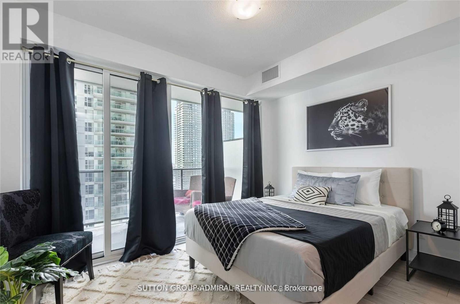 1707 - 70 Annie Craig Drive, Toronto, Ontario  M8V 0G2 - Photo 5 - W13030390