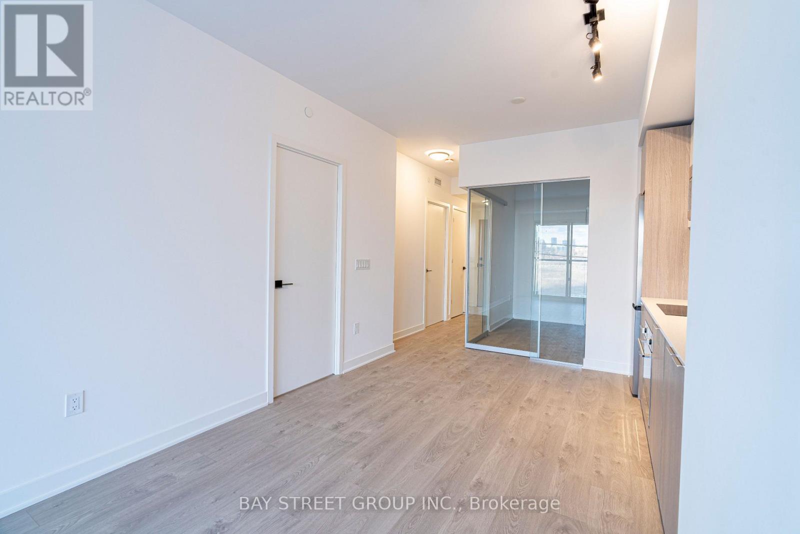 206 - 36 Zorra Street, Toronto, Ontario  M8Z 0G5 - Photo 10 - W13030410