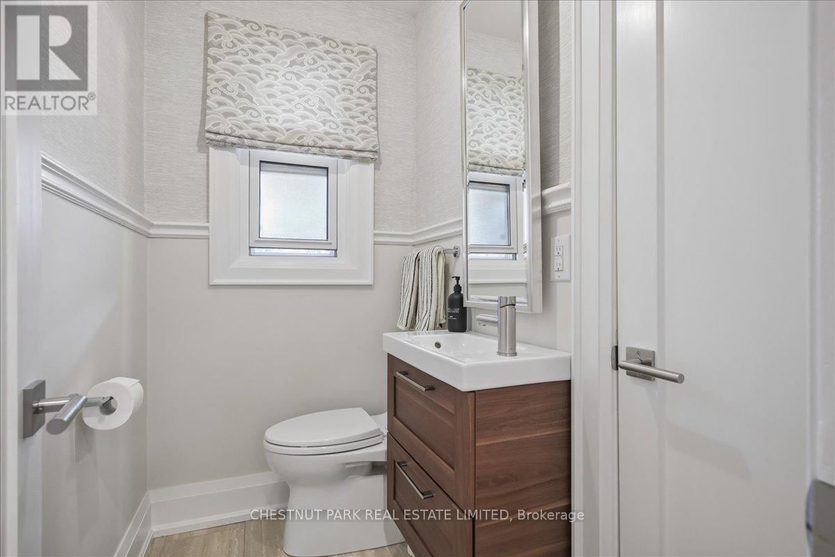 1613 Wembury Road, Mississauga, Ontario  L5J 2L8 - Photo 14 - W13030418