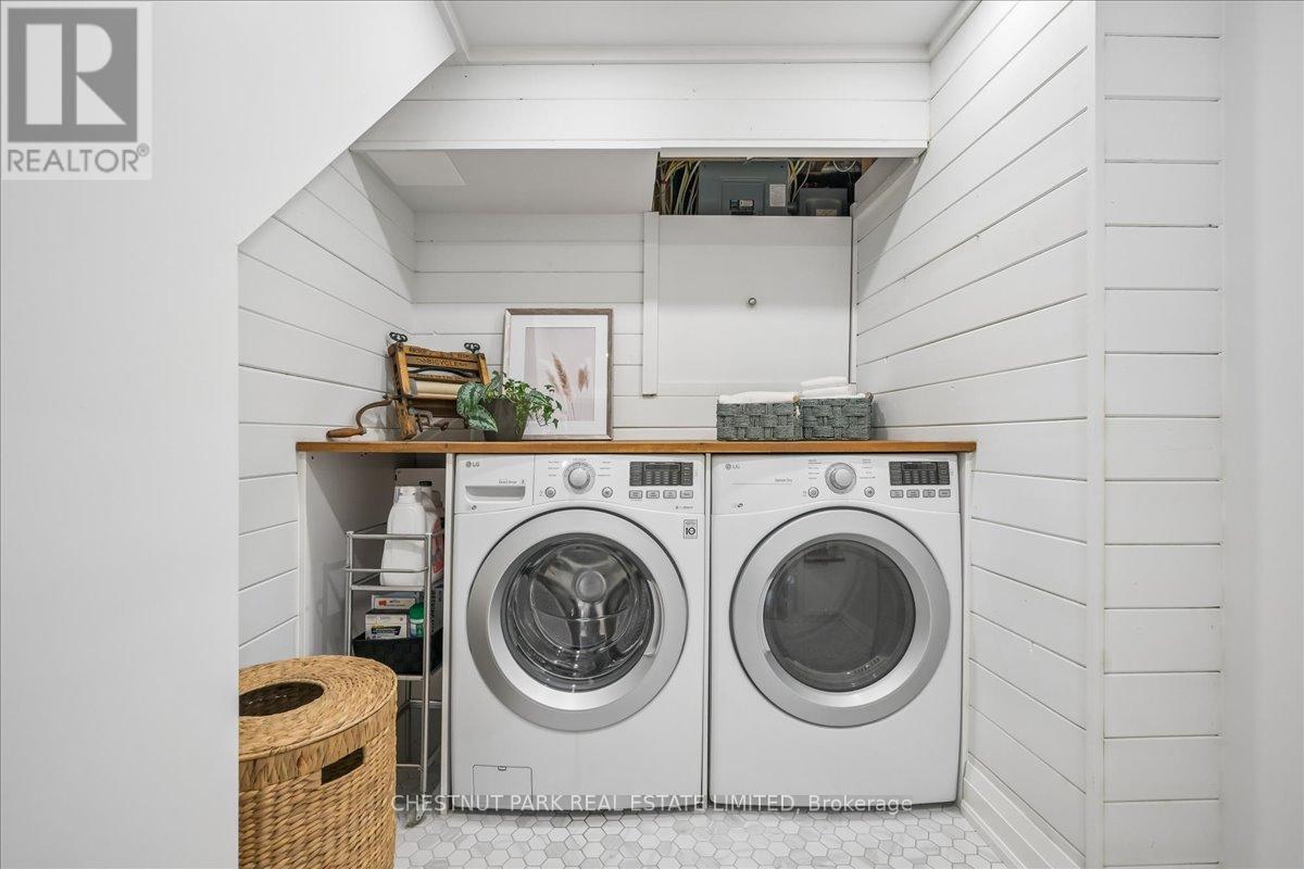 1613 Wembury Road, Mississauga, Ontario  L5J 2L8 - Photo 26 - W13030418