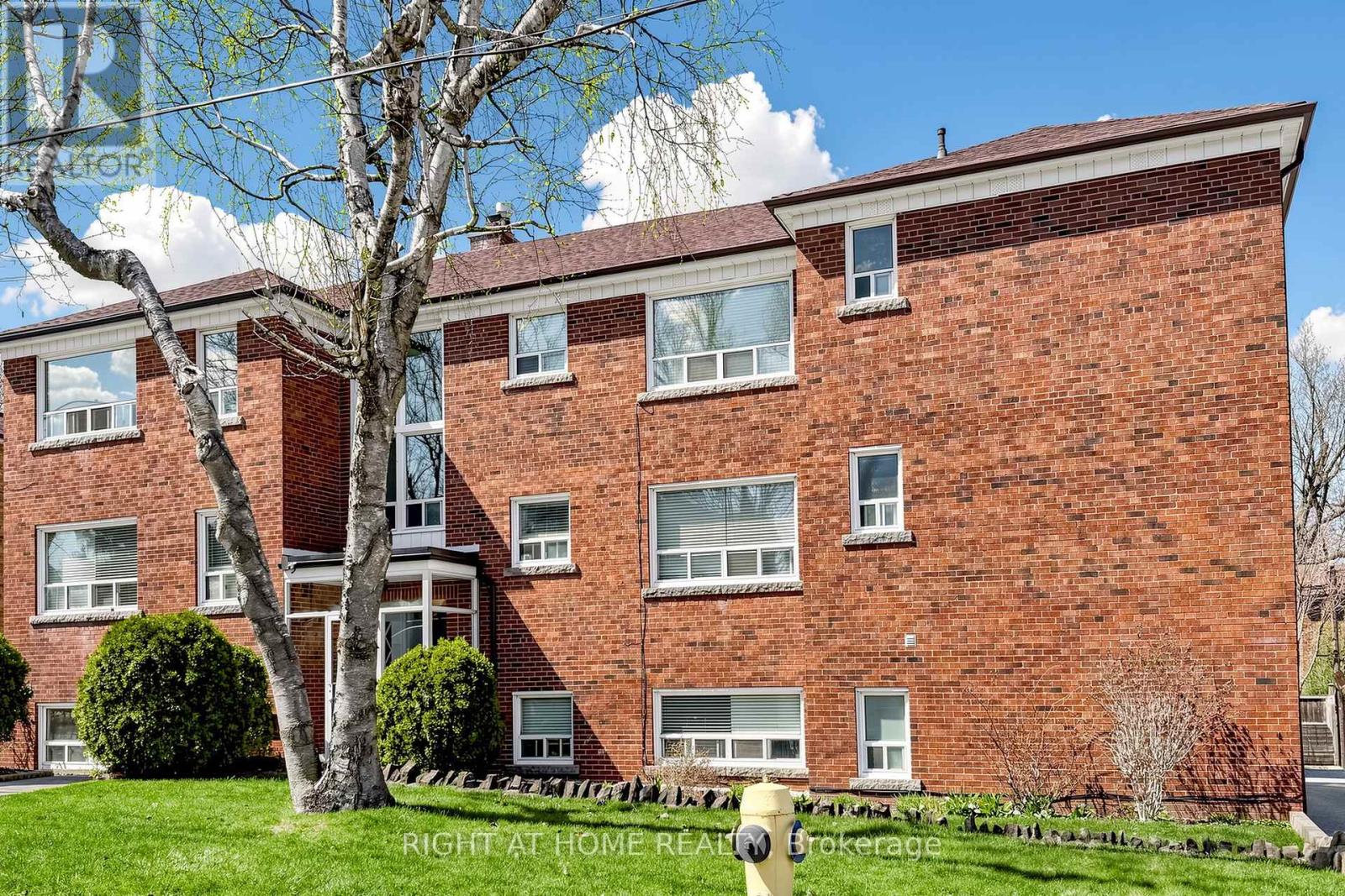 4 - 10 Wadsworth Avenue, Toronto, Ontario  M9N 2G2 - Photo 26 - W13030458