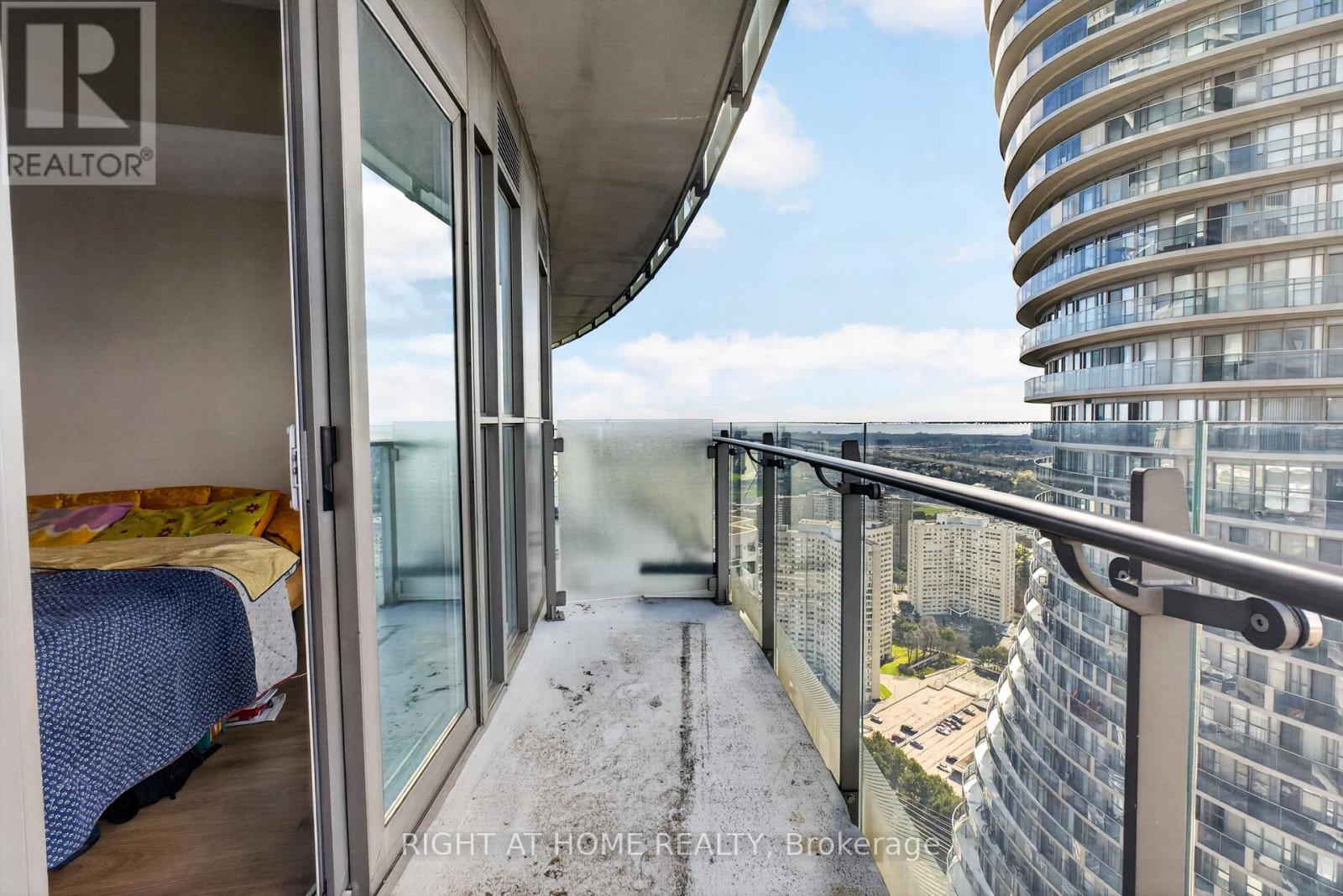 3806 - 50 Absolute Avenue, Mississauga, Ontario  L4Z 0A8 - Photo 20 - W13030476