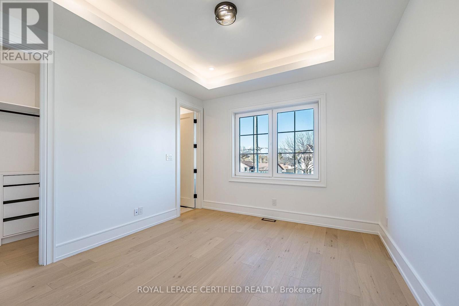 1404 Waverly Avenue Sw, Oakville, Ontario  L6L 2S3 - Photo 35 - W13030482