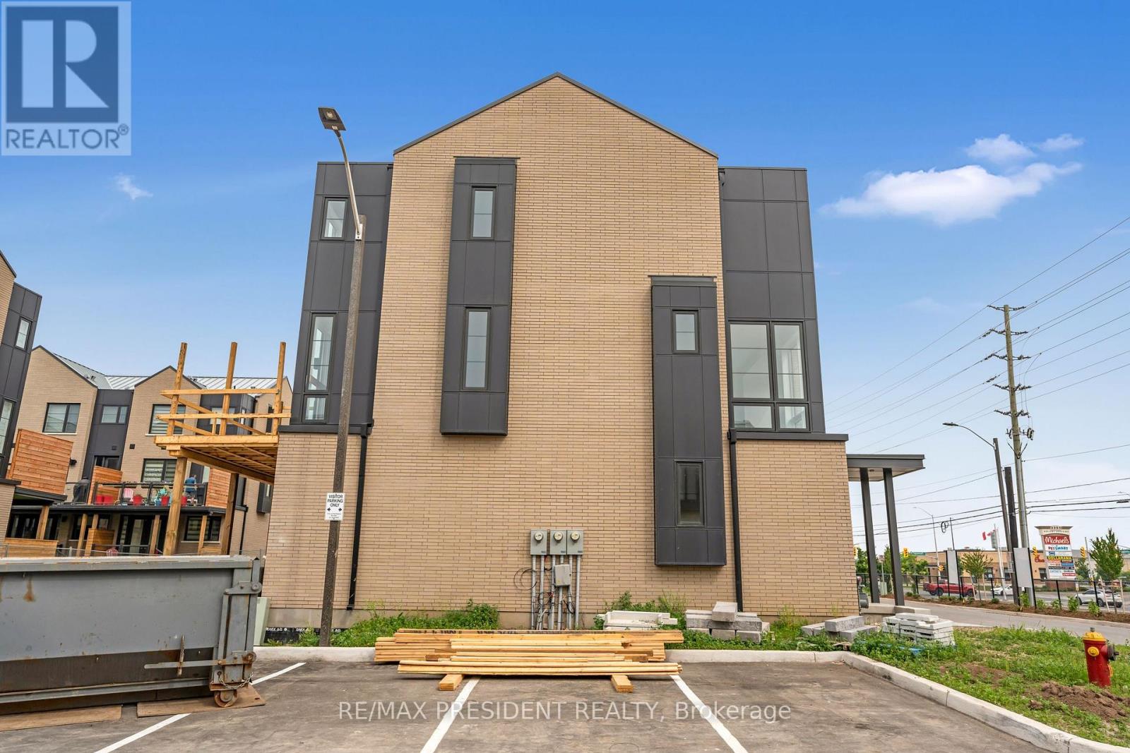 48 - 2273 Turnberry Road, Burlington, Ontario  L7M 2B2 - Photo 30 - W13030582