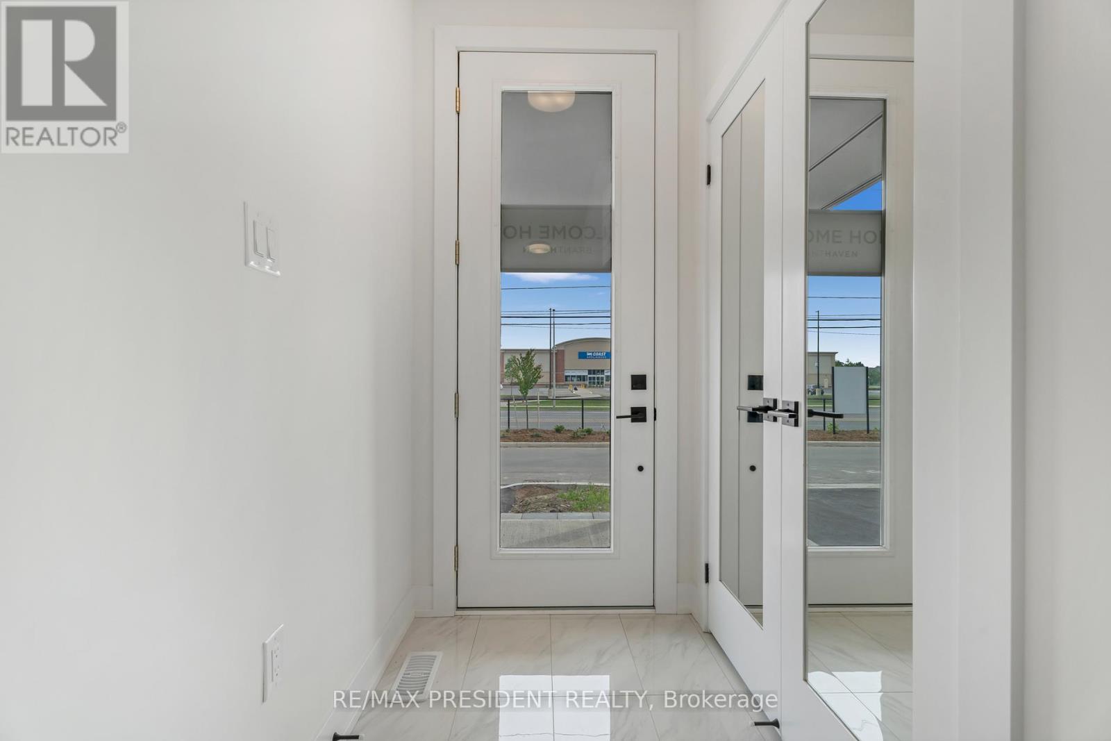 48 - 2273 Turnberry Road, Burlington, Ontario  L7M 2B2 - Photo 5 - W13030582