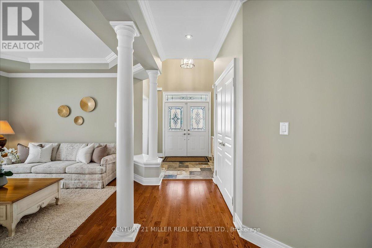 3400 Liptay Avenue, Oakville, Ontario  L6M 0M8 - Photo 17 - W13030602