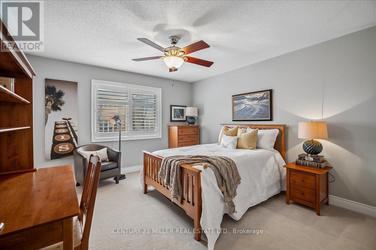 3400 Liptay Avenue, Oakville, Ontario  L6M 0M8 - Photo 24 - W13030602