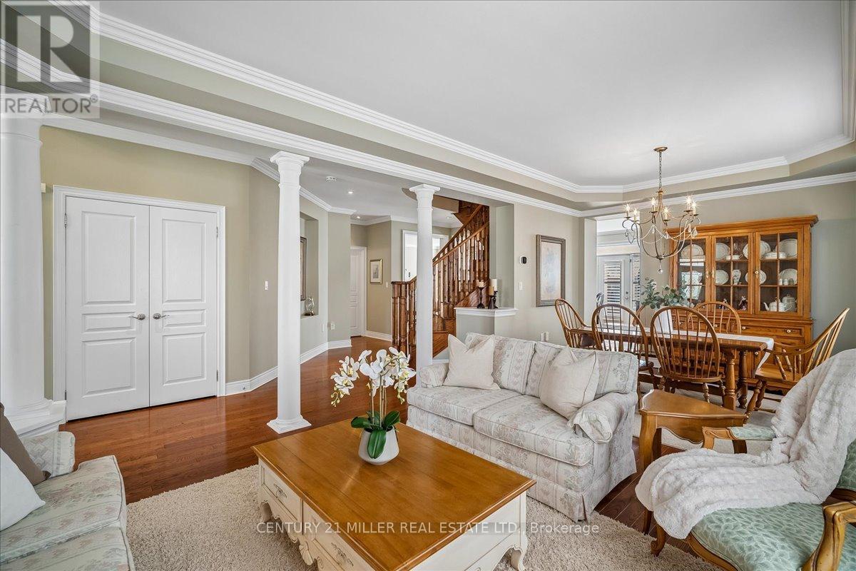 3400 Liptay Avenue, Oakville, Ontario  L6M 0M8 - Photo 6 - W13030602