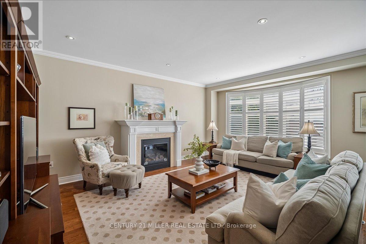 3400 Liptay Avenue, Oakville, Ontario  L6M 0M8 - Photo 8 - W13030602