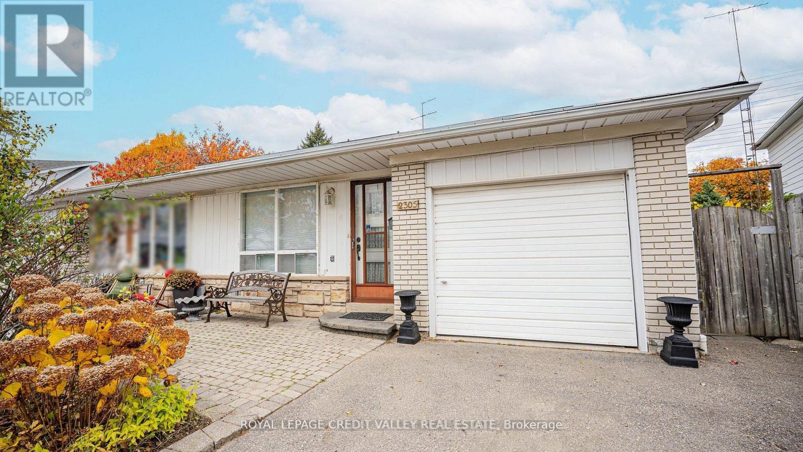 2305 DELKUS CRESCENT, mississauga (cooksville), Ontario
