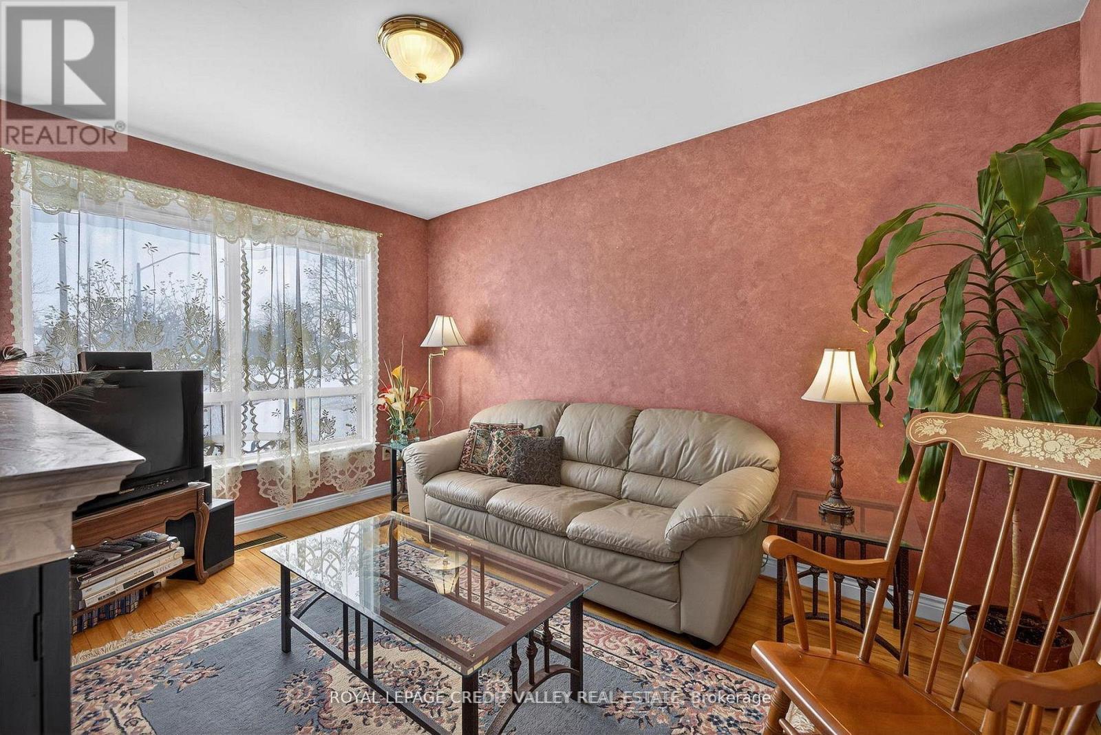 2305 Delkus Crescent, Mississauga, Ontario  L5A 1K8 - Photo 11 - W13030618