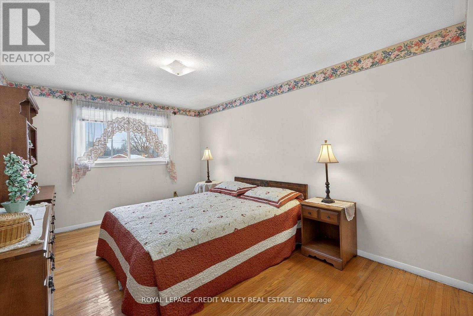 2305 Delkus Crescent, Mississauga, Ontario  L5A 1K8 - Photo 18 - W13030618