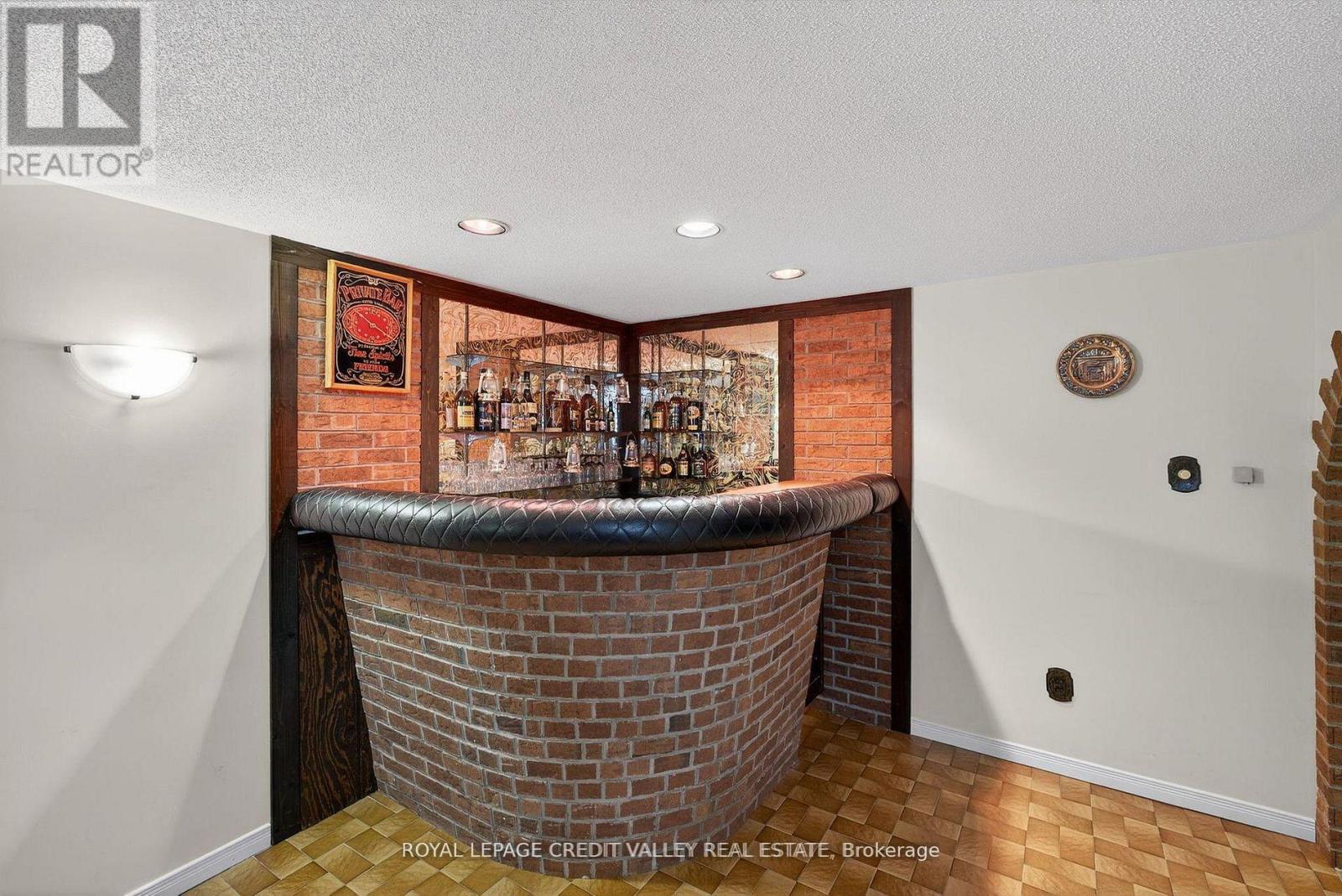 2305 Delkus Crescent, Mississauga, Ontario  L5A 1K8 - Photo 23 - W13030618