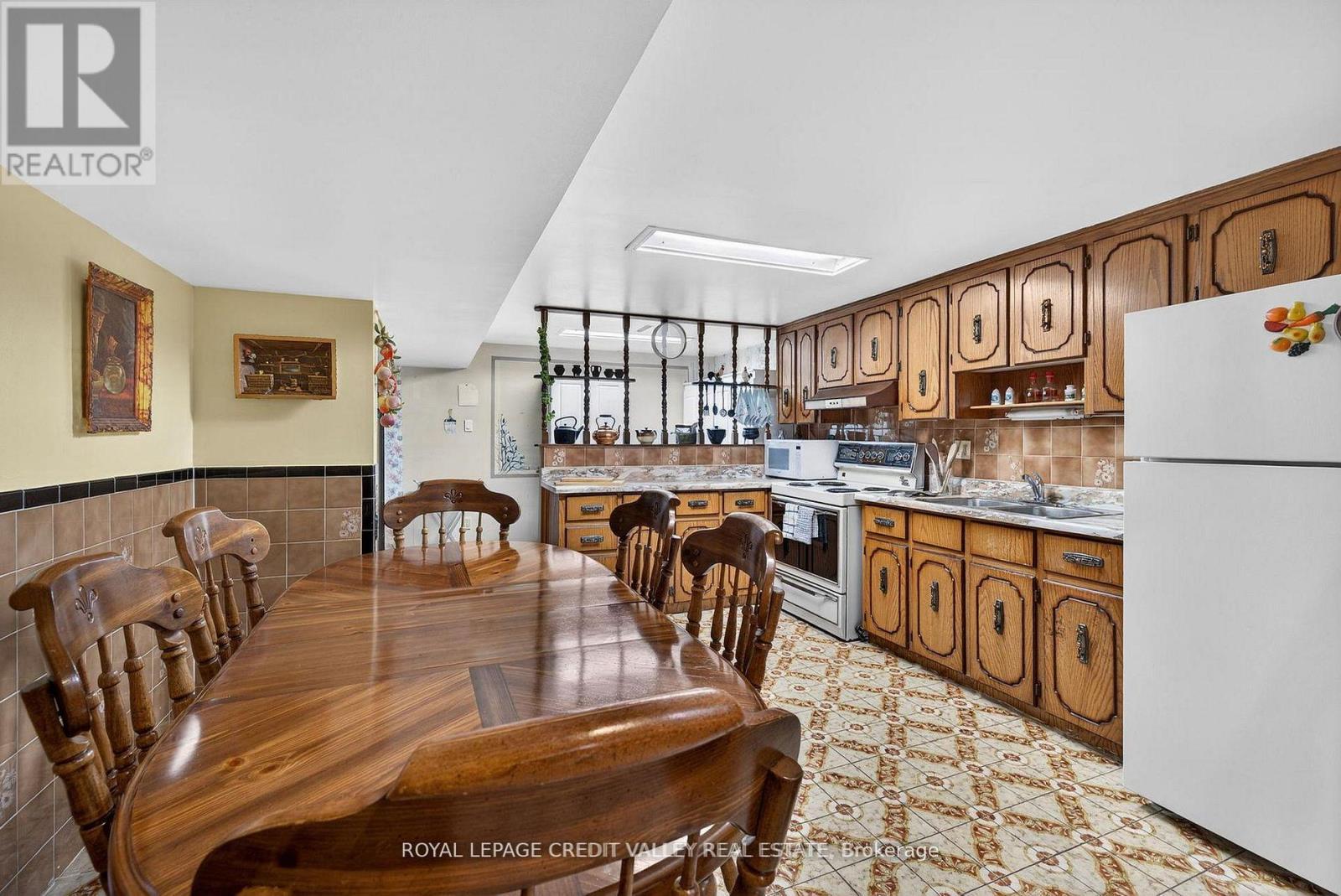 2305 Delkus Crescent, Mississauga, Ontario  L5A 1K8 - Photo 25 - W13030618