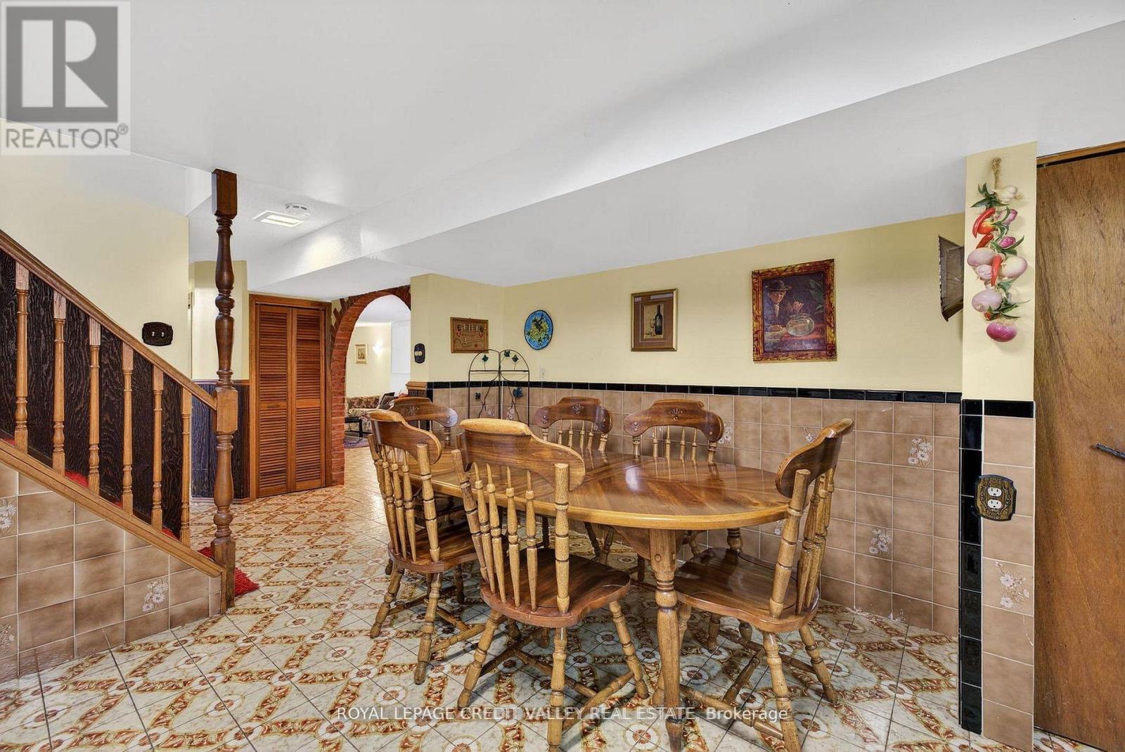 2305 Delkus Crescent, Mississauga, Ontario  L5A 1K8 - Photo 27 - W13030618