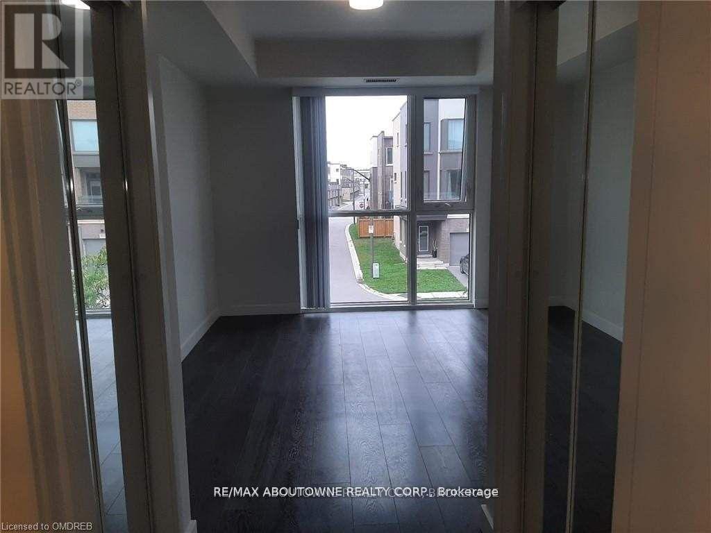 207 - 150 Sabina Drive, Oakville, Ontario  L6H 7C3 - Photo 9 - W13030630