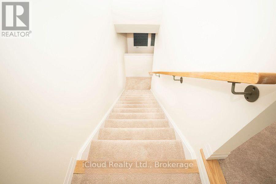 84 Fieldridge Crescent, Brampton, Ontario  L6R 0C2 - Photo 17 - W13030640