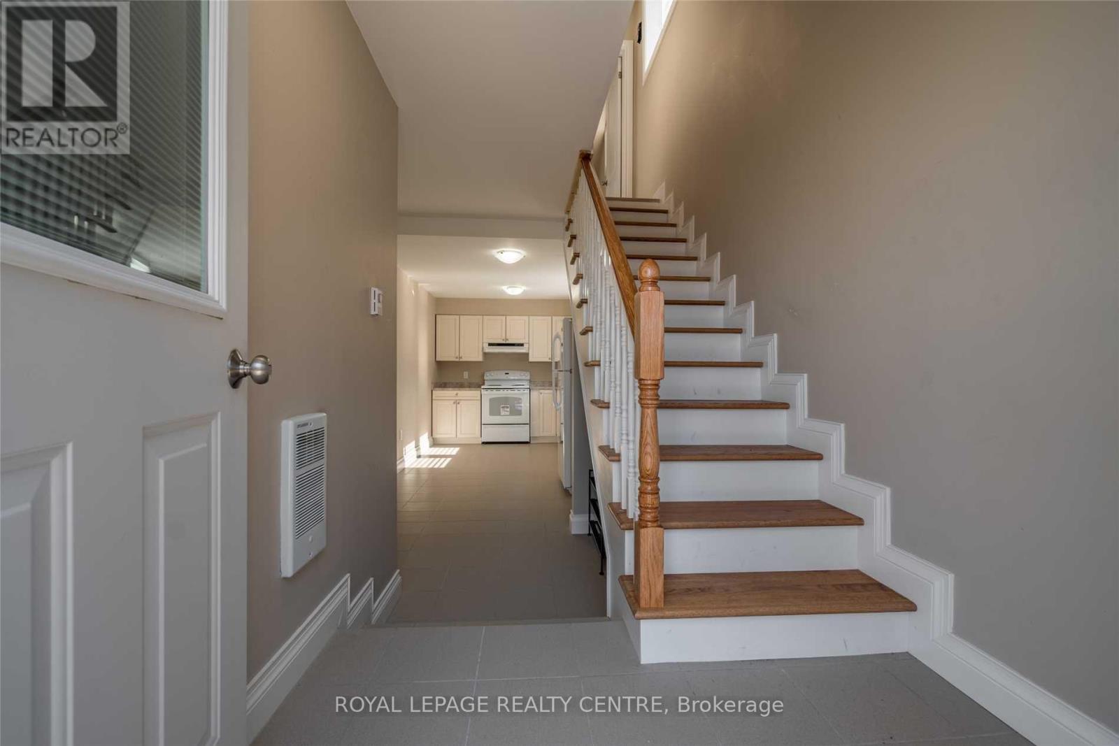 4 - 5425 Eighth Line, Milton, Ontario  L9E 1A3 - Photo 2 - W13030658