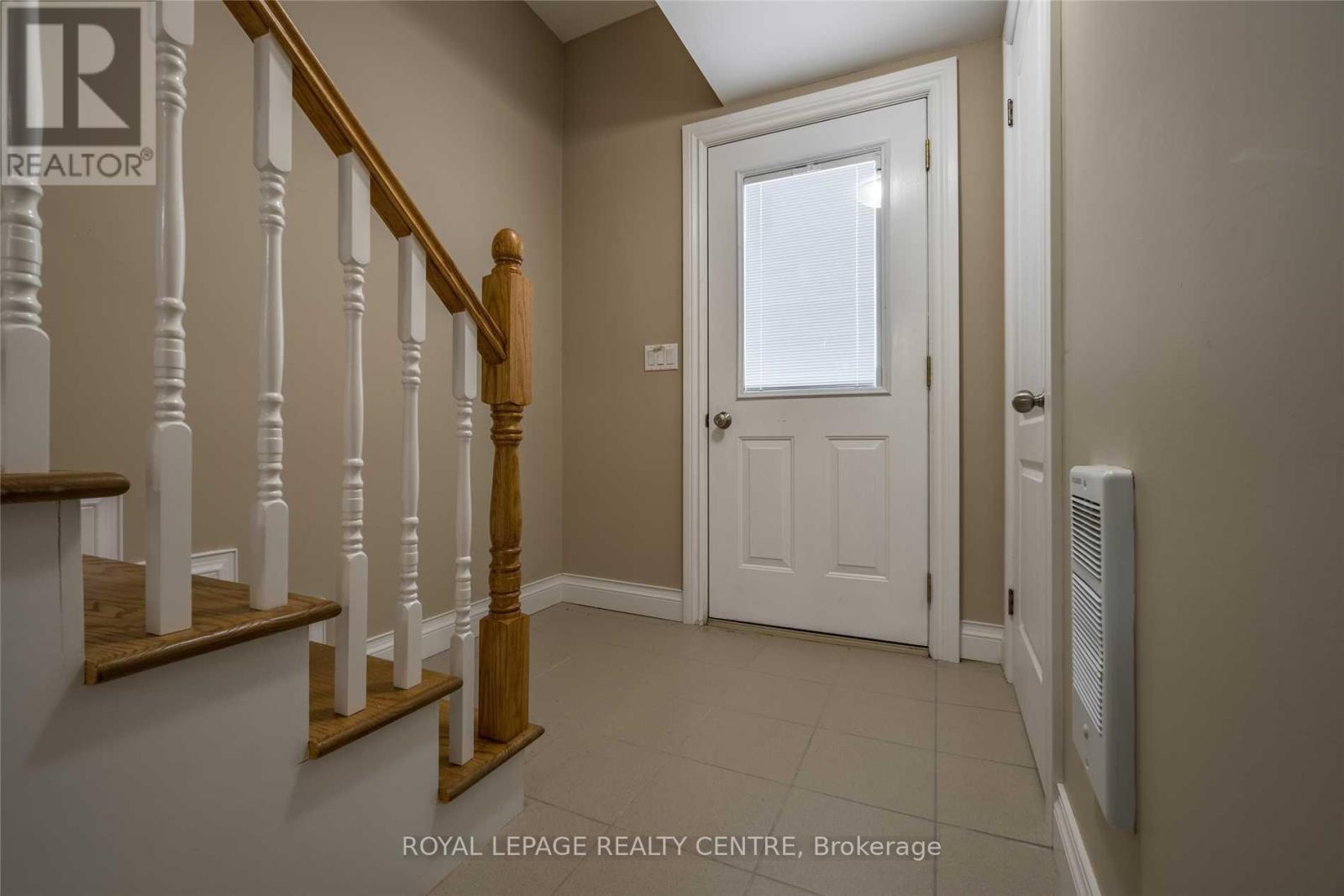 4 - 5425 Eighth Line, Milton, Ontario  L9E 1A3 - Photo 3 - W13030658