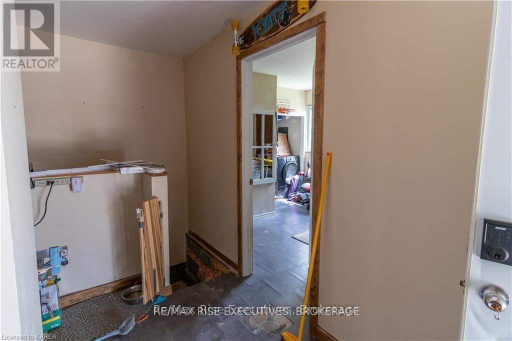 96 Drennan Street, Kingston, Ontario  K7K 2S3 - Photo 17 - X13030672