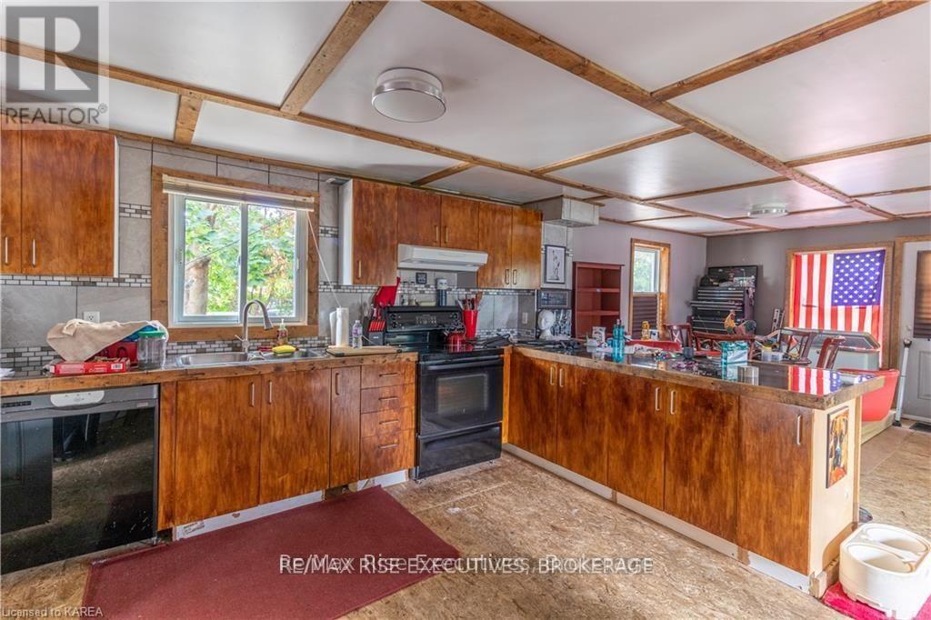 96 Drennan Street, Kingston, Ontario  K7K 2S3 - Photo 5 - X13030672