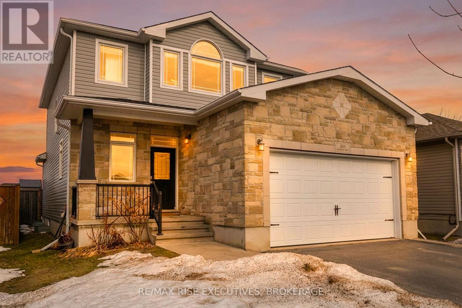 203 KILDARE AVENUE, Loyalist, Ontario