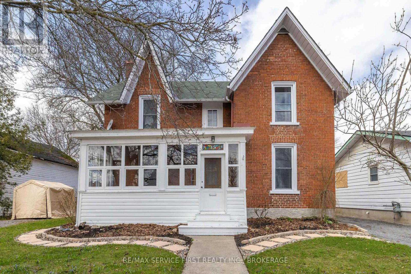 15 Graham Street E, Greater Napanee, Ontario  K7R 1L6 - Photo 2 - X13030720