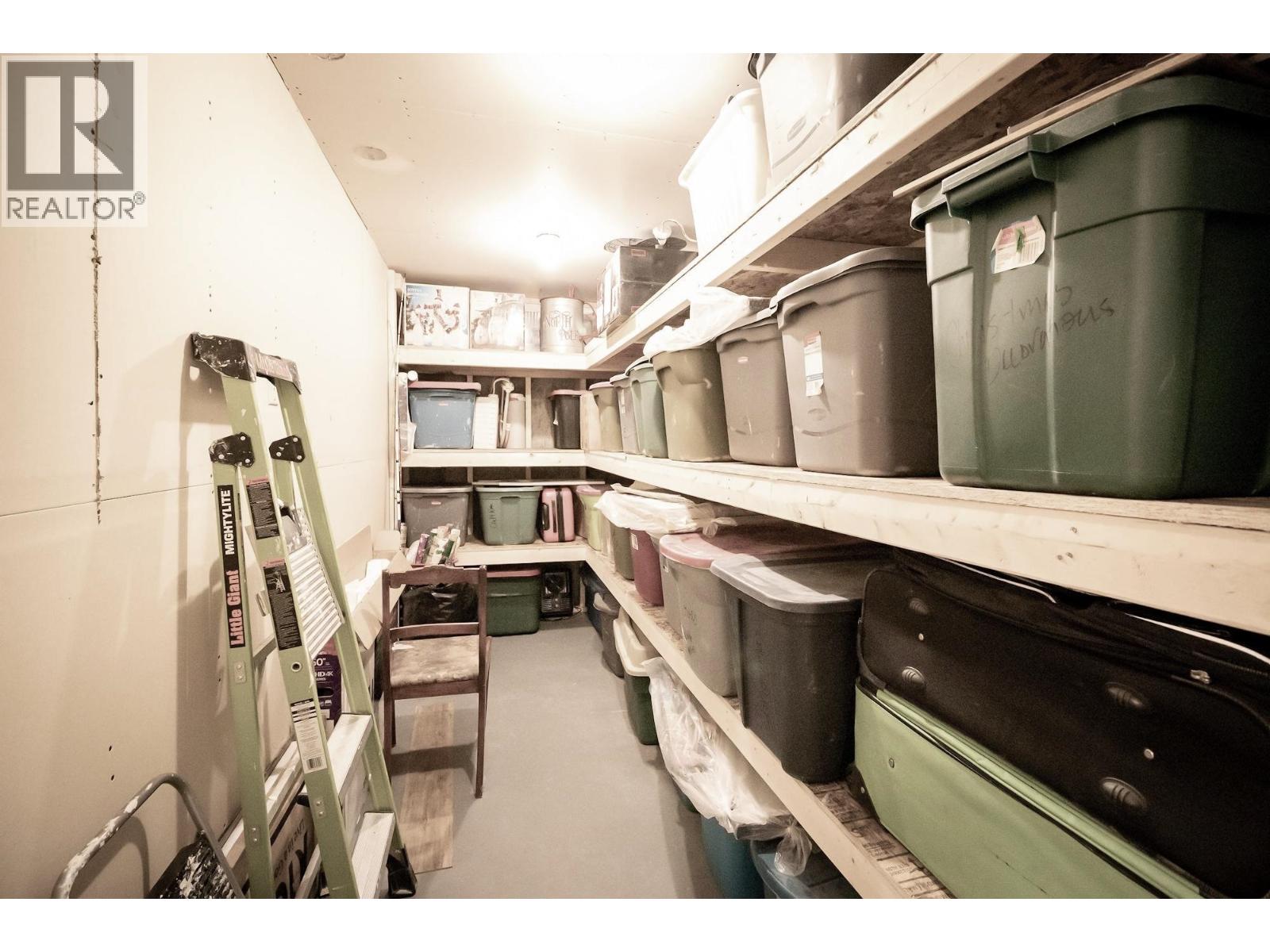 12903 Agnes Lane, Charlie Lake, British Columbia  V0C 1H0 - Photo 36 - R3113528