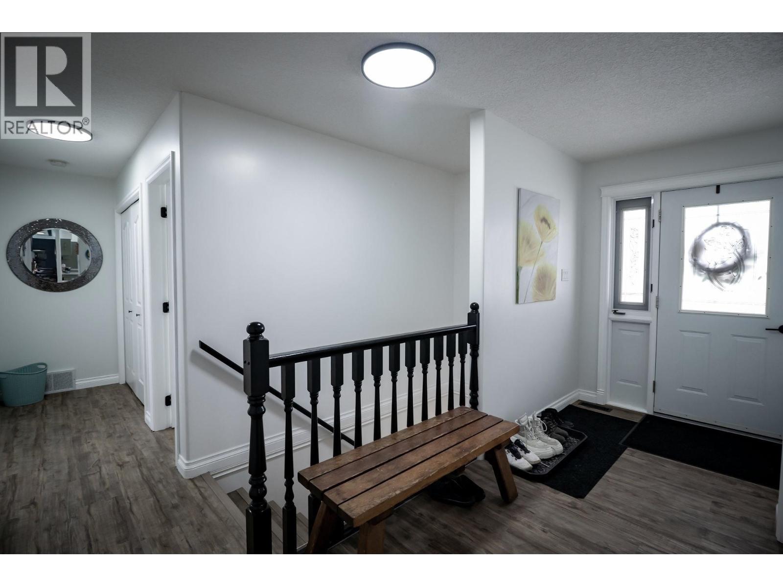 12903 Agnes Lane, Charlie Lake, British Columbia  V0C 1H0 - Photo 32 - R3113528