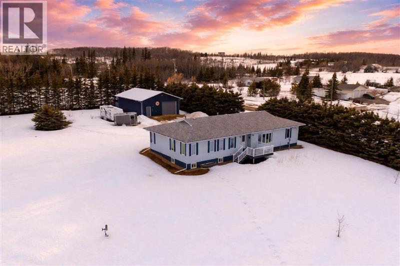 12903 Agnes Lane, Charlie Lake, British Columbia  V0C 1H0 - Photo 1 - R3113528