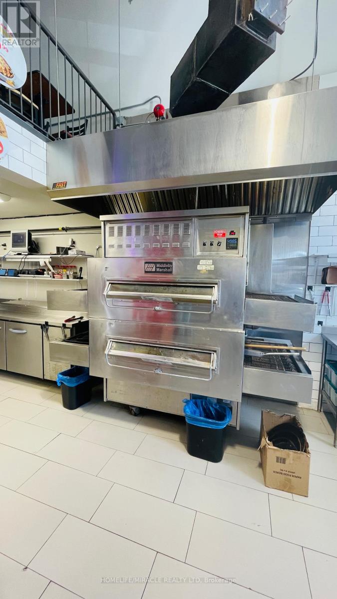 3 - 230-232 Kent Street W, Kawartha Lakes, Ontario  K9V 6A4 - Photo 5 - X13030348