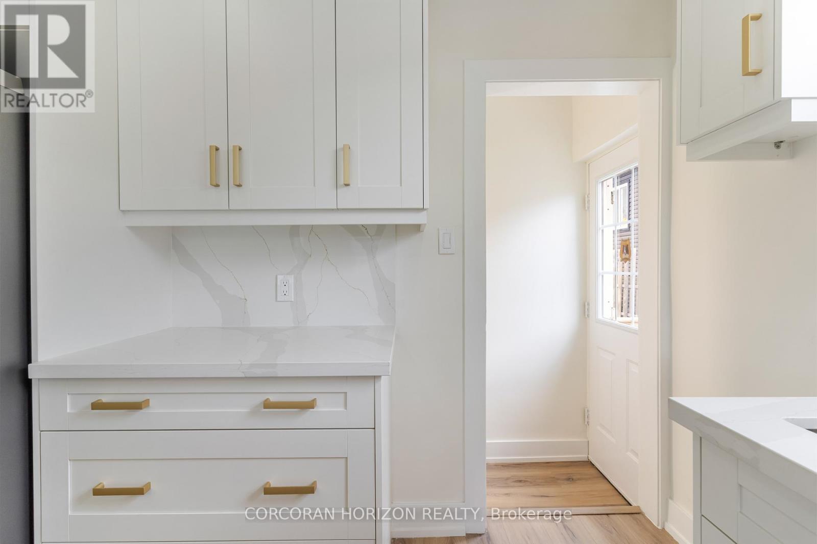 844 Stirling Avenue S, Kitchener, Ontario  N2M 3K3 - Photo 13 - X13030374