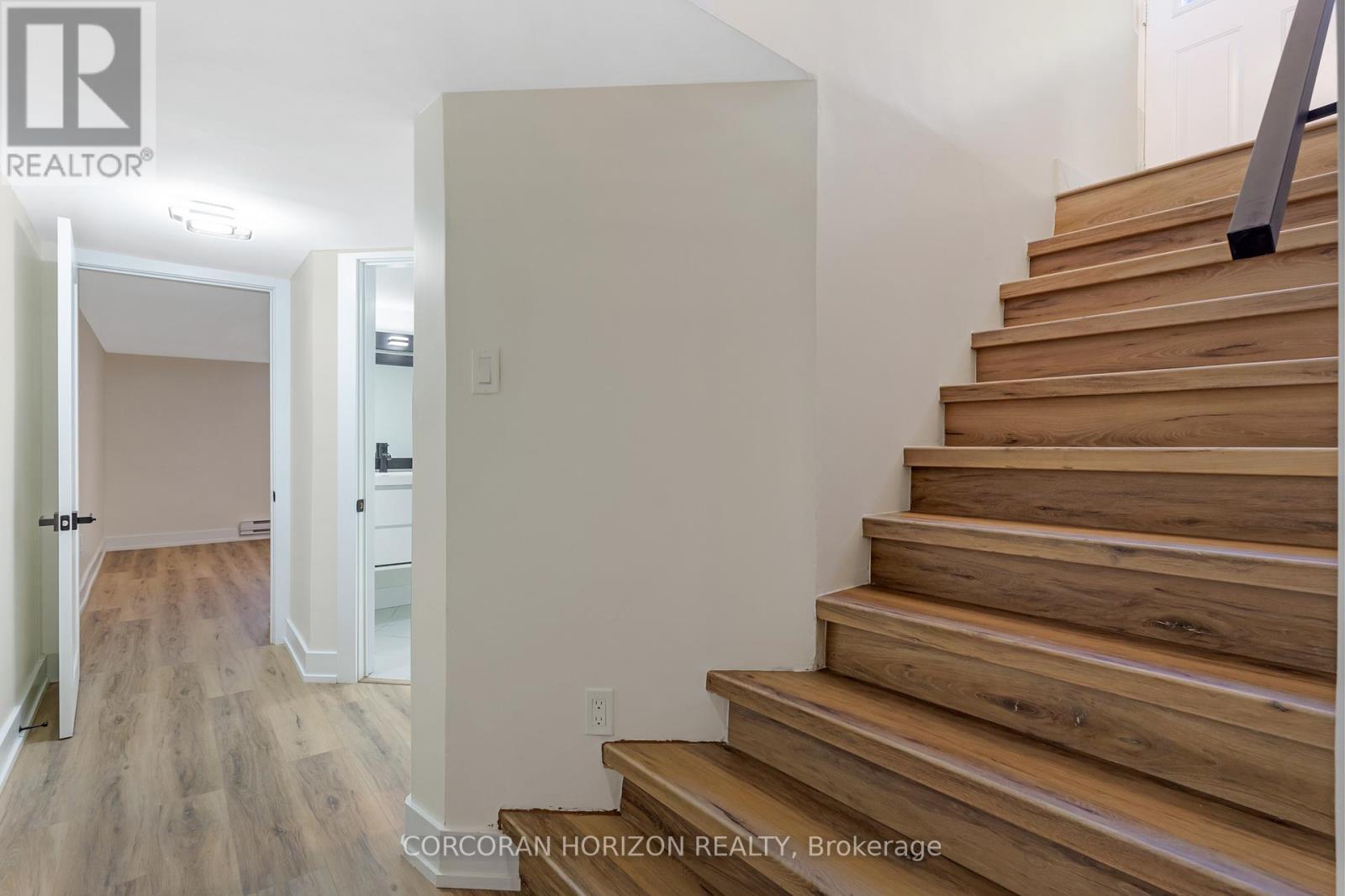 844 Stirling Avenue S, Kitchener, Ontario  N2M 3K3 - Photo 28 - X13030374