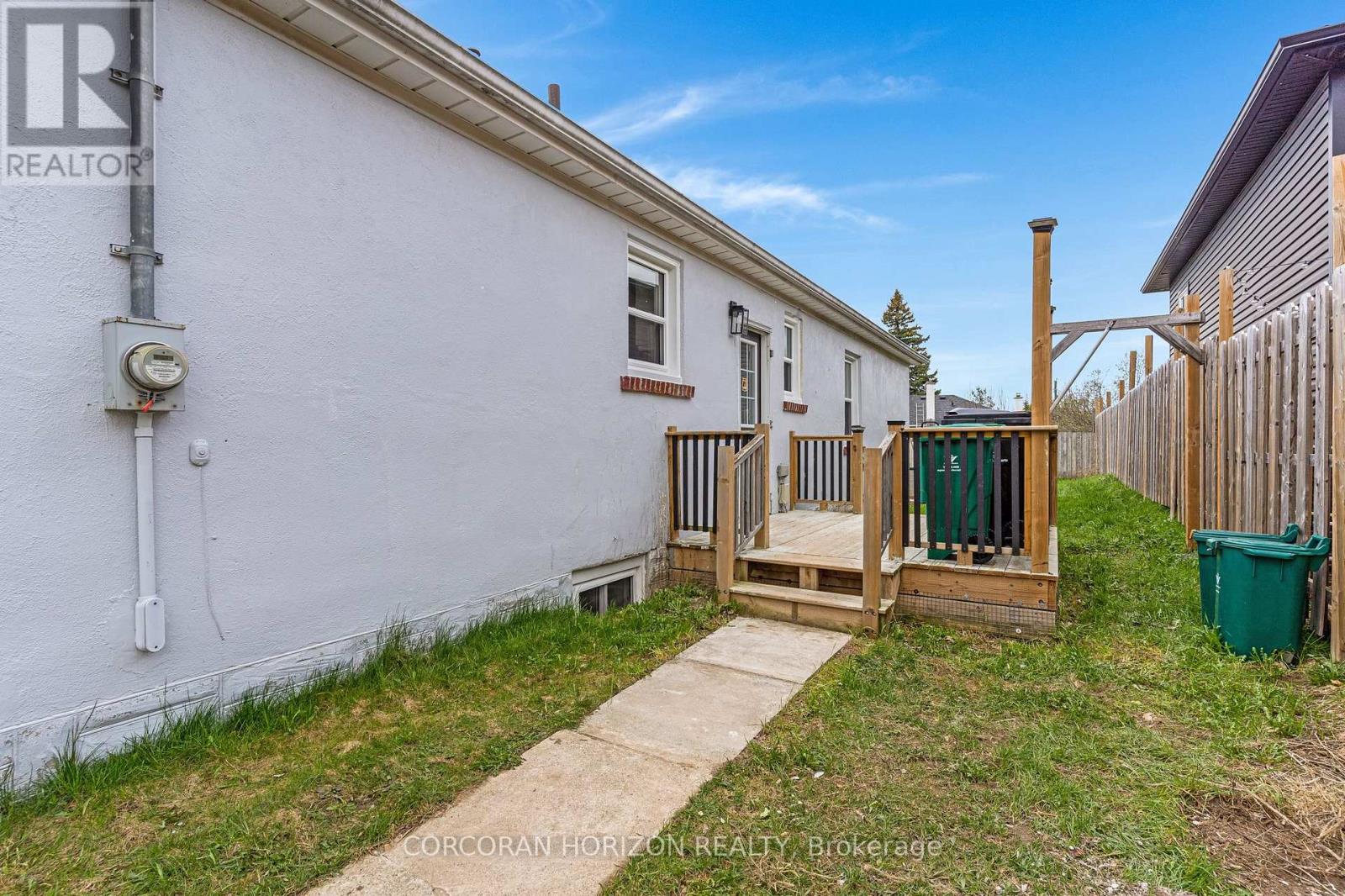 844 Stirling Avenue S, Kitchener, Ontario  N2M 3K3 - Photo 36 - X13030374