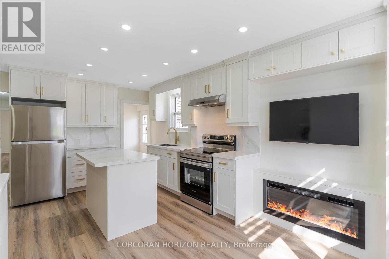 844 Stirling Avenue S, Kitchener, Ontario  N2M 3K3 - Photo 7 - X13030374