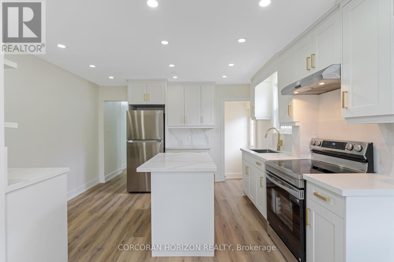 844 Stirling Avenue S, Kitchener, Ontario  N2M 3K3 - Photo 8 - X13030374