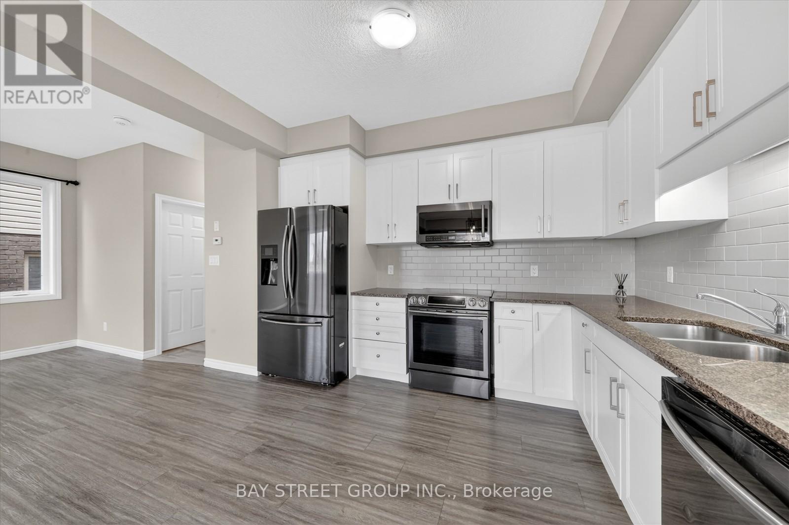 445 Avens Street, Waterloo, Ontario  N2V 0B6 - Photo 19 - X13030426