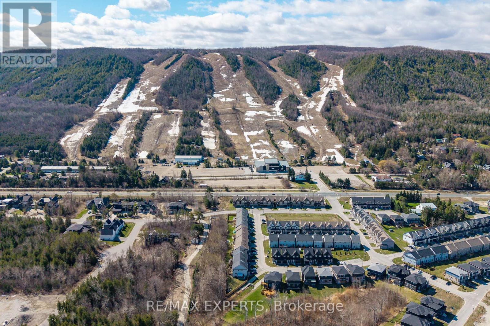 101 Rosie Street, Blue Mountains, Ontario  N0H 1J0 - Photo 23 - X13030522