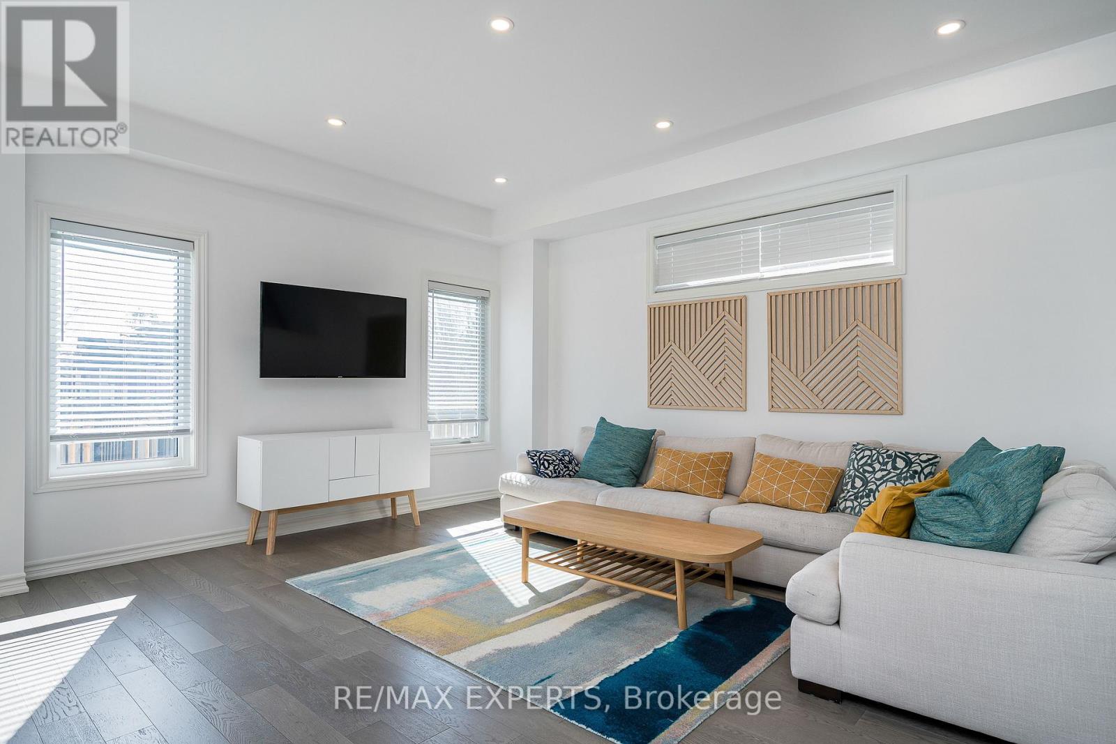 101 Rosie Street, Blue Mountains, Ontario  N0H 1J0 - Photo 5 - X13030522