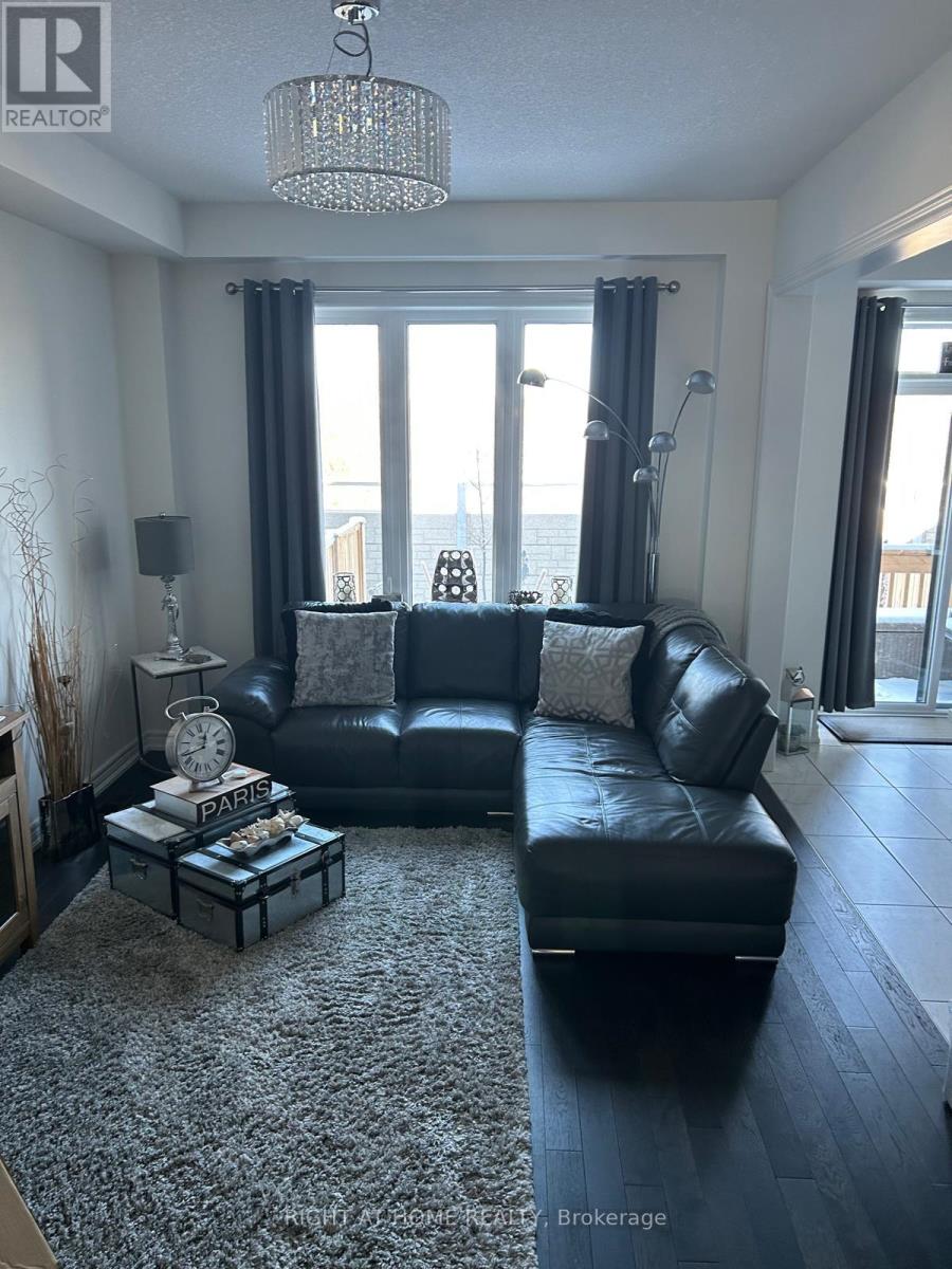 13 - 166 Deerpath Drive, Guelph, Ontario  N1K 1W6 - Photo 3 - X13030550