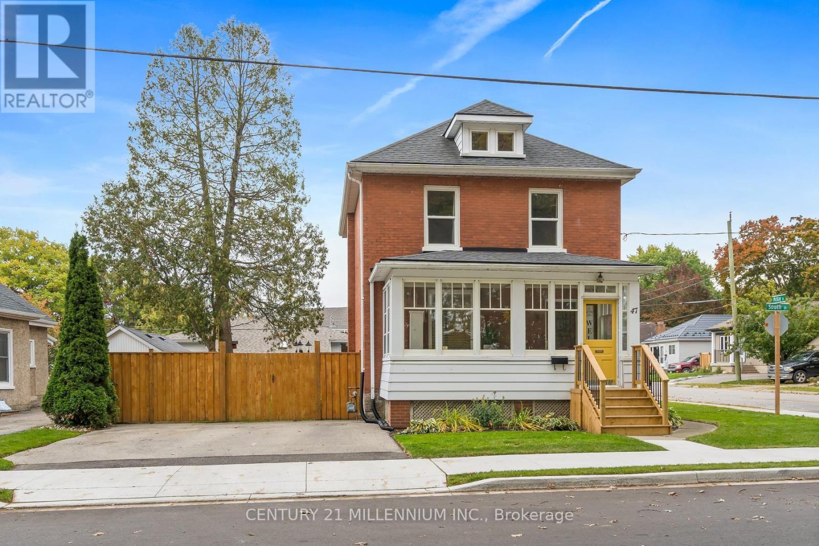 47 SOUTH STREET, Cambridge, Ontario