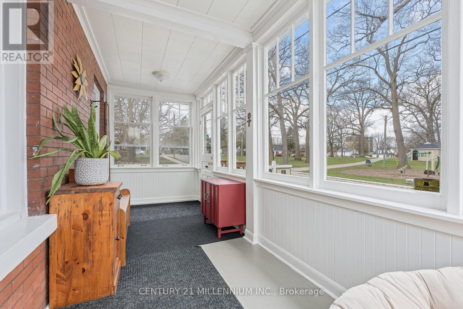 47 South Street, Cambridge, Ontario  N1R 2N7 - Photo 7 - X13030554