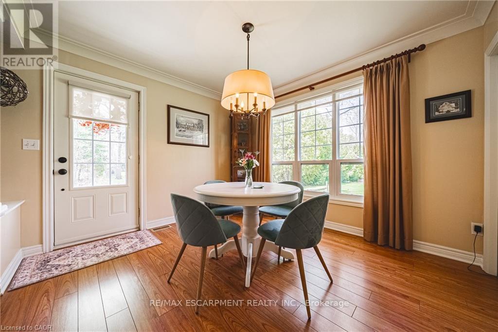 302 Fishers Glen Road, Norfolk, Ontario  N0E 1W0 - Photo 3 - X13030644