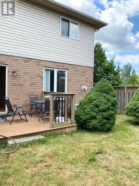 1101 Harrogate Drive, Hamilton (Meadowlands), Ontario  L9K 1N1 - Photo 11 - X13030646