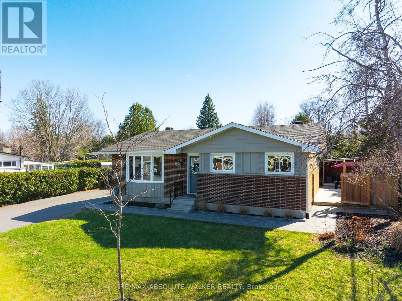2052 Valley Drive, Ottawa, Ontario  K1G 2P4 - Photo 37 - X13030710