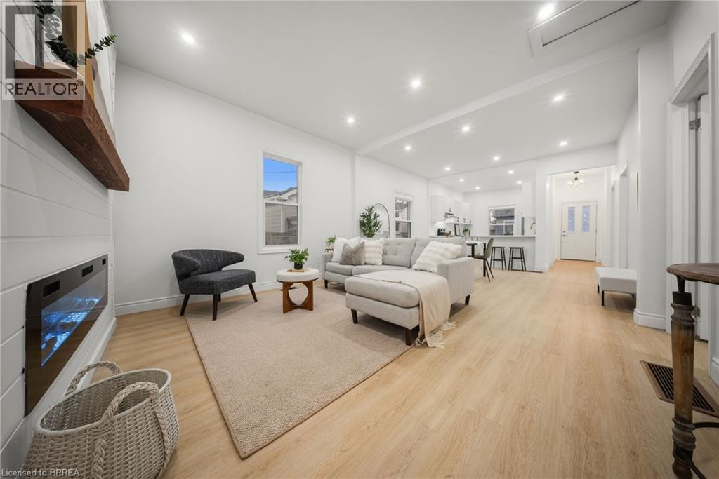 8 Main Street, Brantford, Ontario  N3R 3X2 - Photo 13 - 40822888