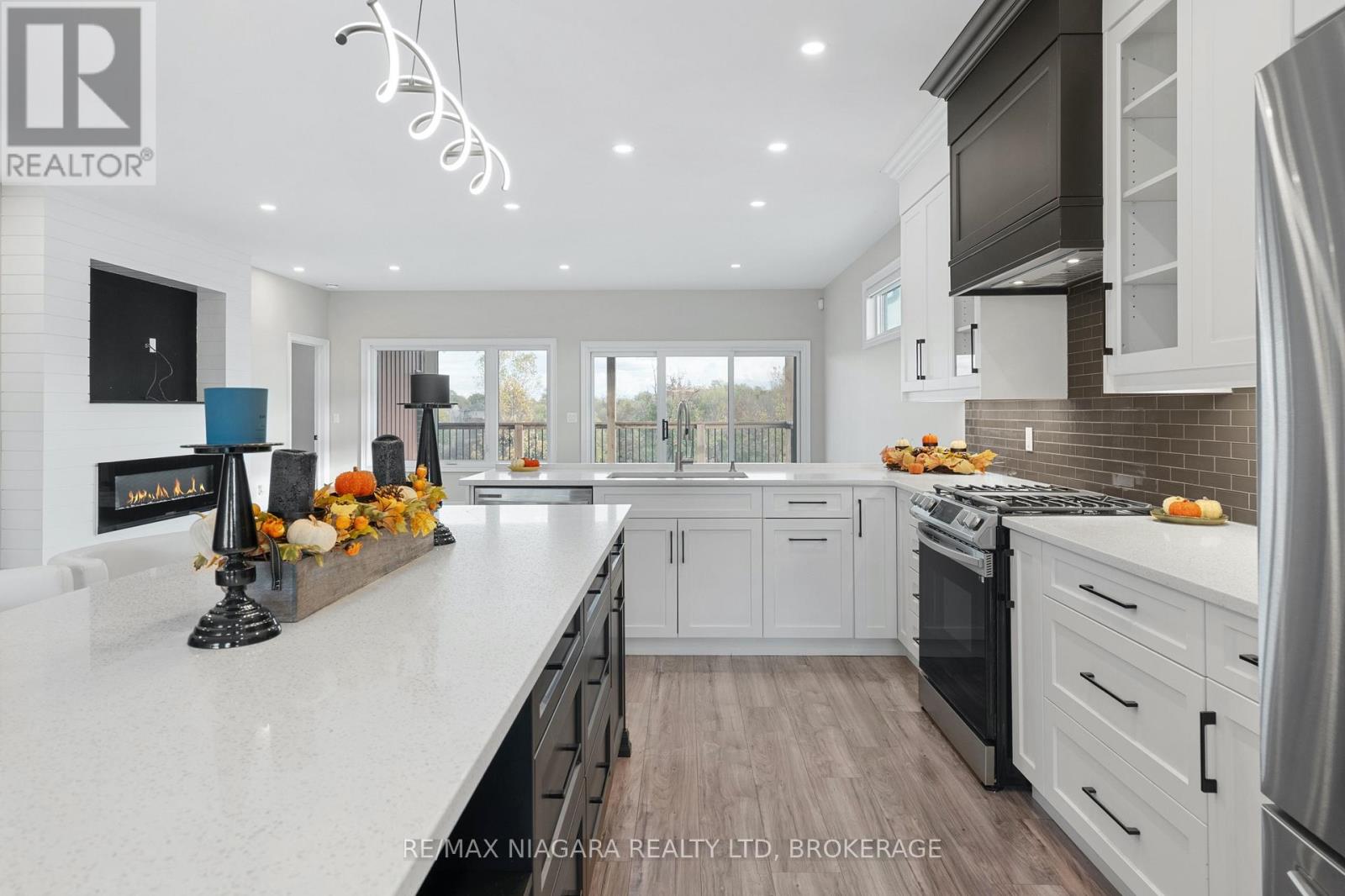 252 Colbeck Drive, Welland, Ontario  L3C 0B4 - Photo 14 - X13030682