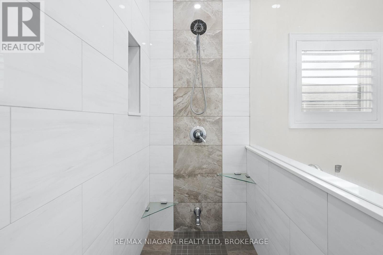 252 Colbeck Drive, Welland, Ontario  L3C 0B4 - Photo 23 - X13030682