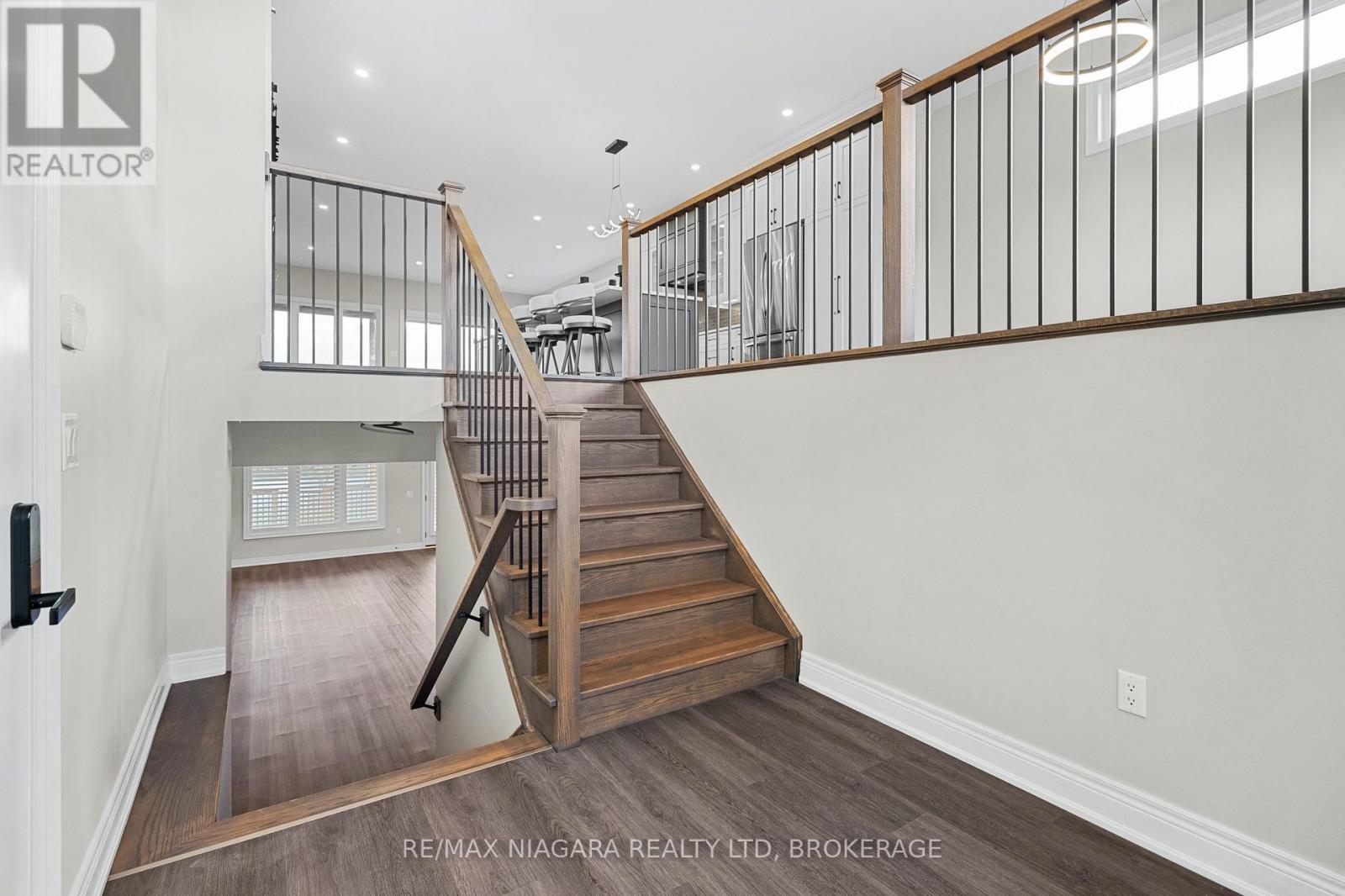 252 Colbeck Drive, Welland, Ontario  L3C 0B4 - Photo 8 - X13030682