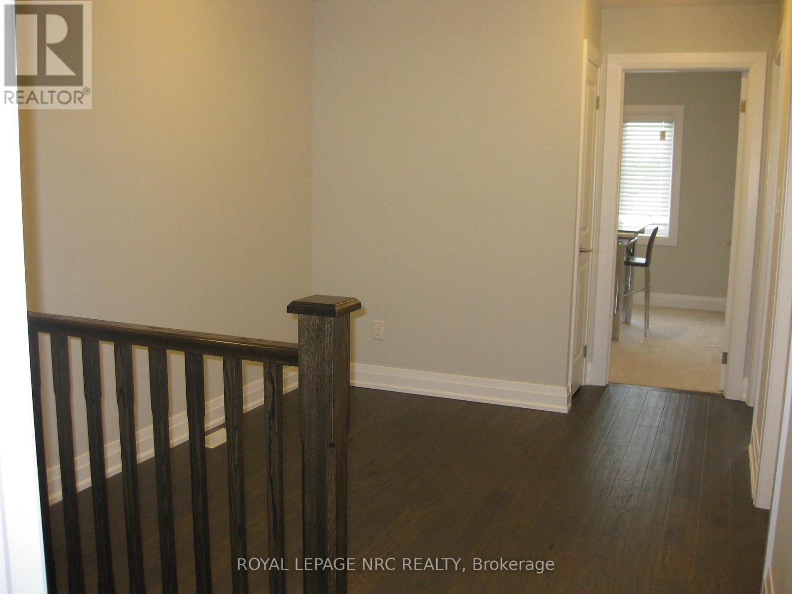 4839 Pettit Avenue, Niagara Falls, Ontario  L2E 0B7 - Photo 18 - X13030774